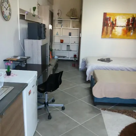 Filoxenia - Kalamaria Apartment *