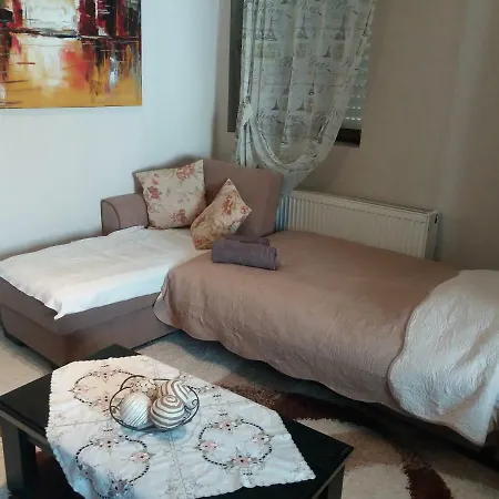 Filoxenia - Kalamaria Apartment